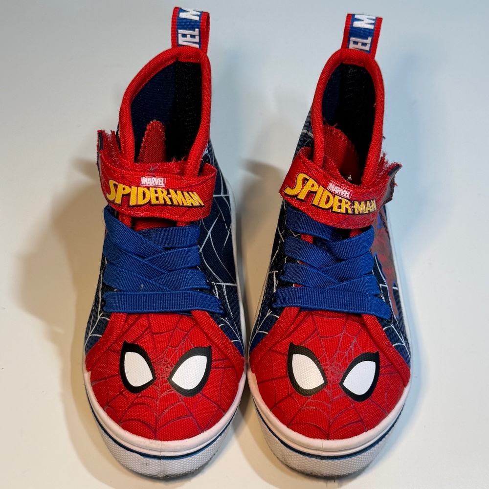 Marvel Spiderman High Top Sneaker